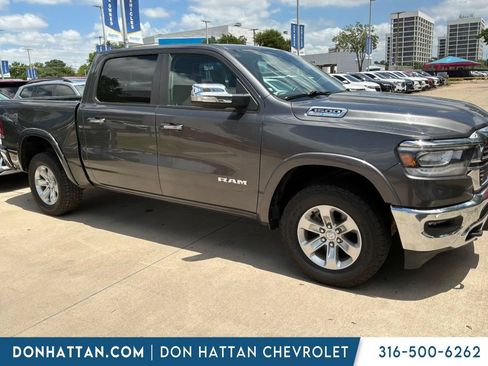Used 2021 RAM 1500 Laramie w/ Off Road Group AWD/4WD image 4