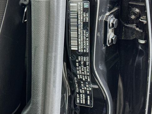 Used 2019 Jeep Renegade Limited image 12