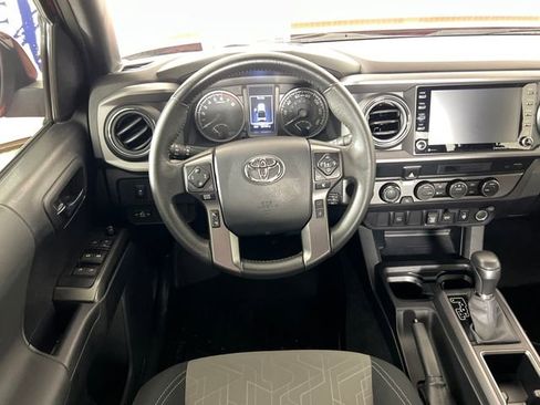 Used 2023 Toyota Tacoma TRD Off-Road AWD/4WD image 14