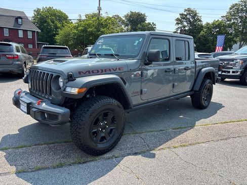 Used 2022 Jeep Gladiator Mojave w/ Cold Weather Group AWD/4WD image 7
