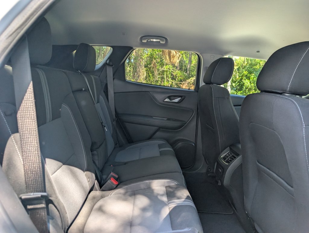 Used 2024 Chevrolet Blazer LT w/ Redline Edition FWD image 21
