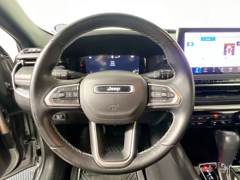 Used 2022 Jeep Compass High Altitude image 17