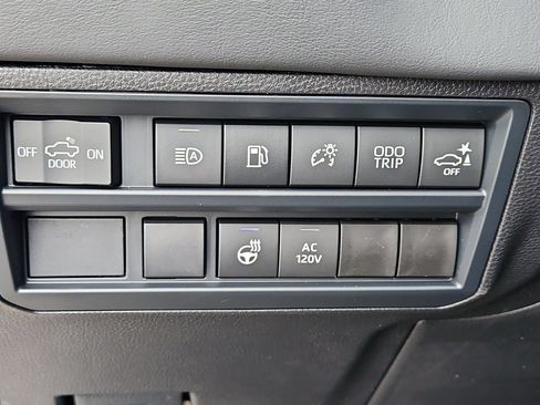 New 2026 Toyota Tundra Platinum w/ TRD Off-Road Package AWD/4WD image 12