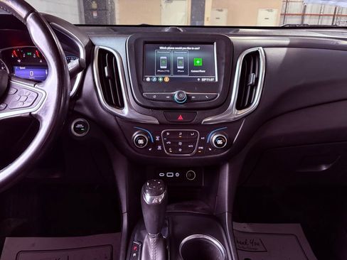 Used 2019 Chevrolet Equinox LT image 32