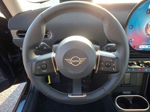 Used 2025 MINI Cooper S image 19