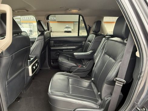 Used 2024 Ford Expedition XLT RWD image 24
