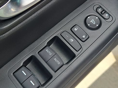 Used 2026 Honda CR-V TrailSport image 24