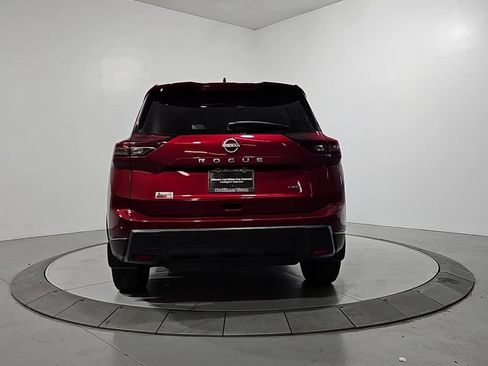 Certified 2025 Nissan Rogue S AWD/4WD image 4