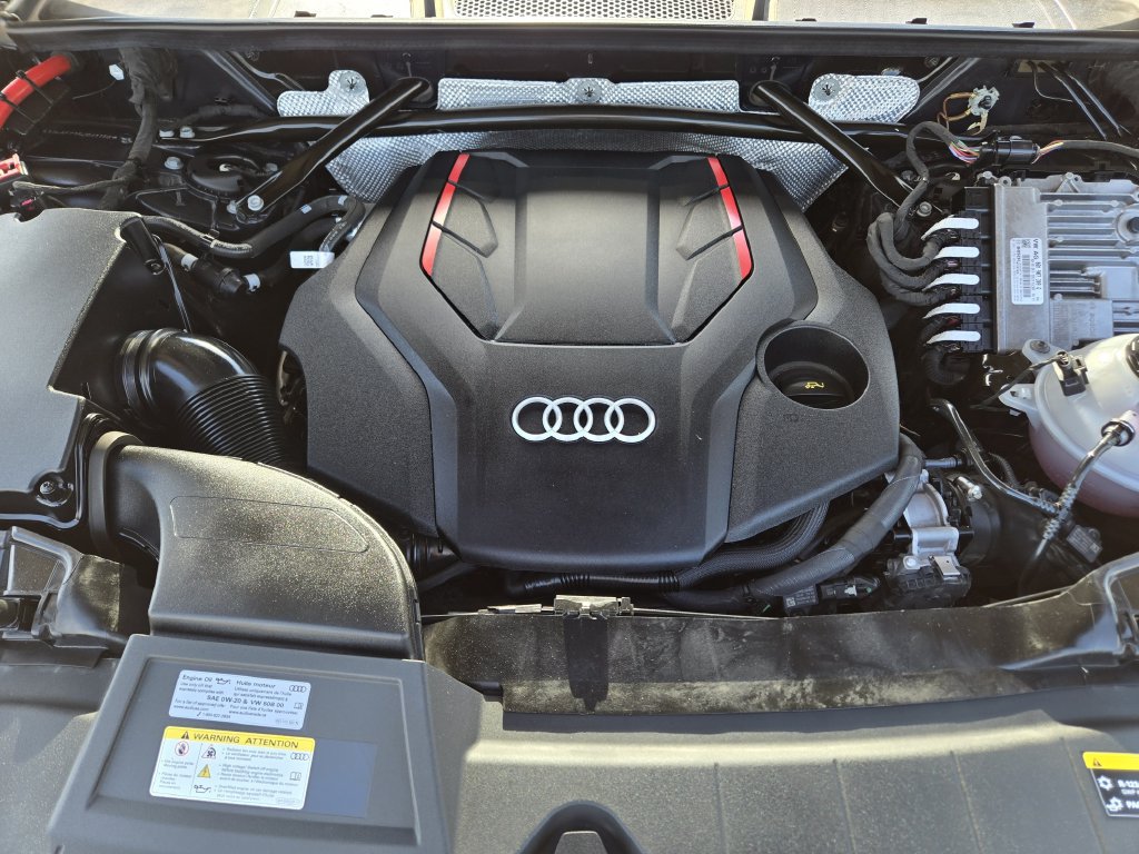 Used 2024 Audi SQ5 Prestige AWD/4WD image 41