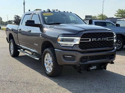 Used 2022 RAM 2500 Big Horn w/ Level C Equiment Group AWD/4WD image 4