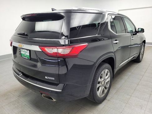 Used 2018 Chevrolet Traverse Premier w/ Driver Confidence II Package FWD image 9