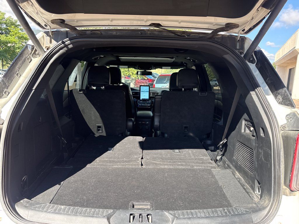 Used 2023 Ford Explorer ST w/ Equipment Group 401A AWD/4WD image 22