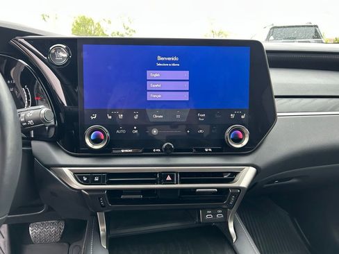 Used 2024 Lexus RX 350 AWD w/ Convenience Package image 18