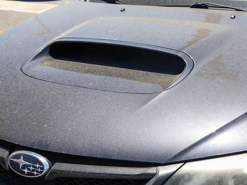 Used 2011 Subaru Impreza WRX Premium AWD/4WD image 4