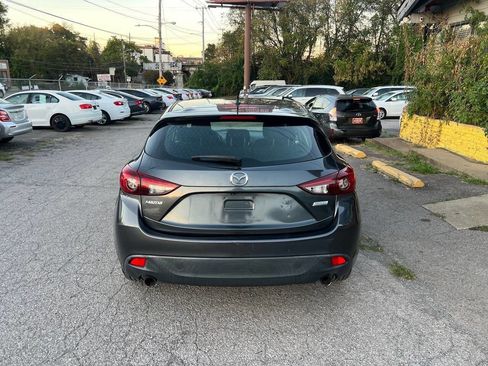 Used 2015 MAZDA MAZDA3 i Touring image 4