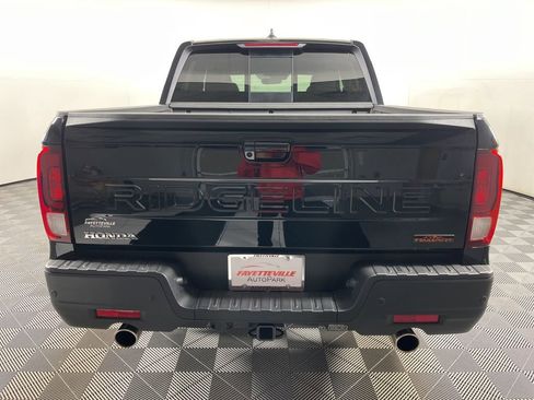 Certified 2025 Honda Ridgeline TrailSport image 9