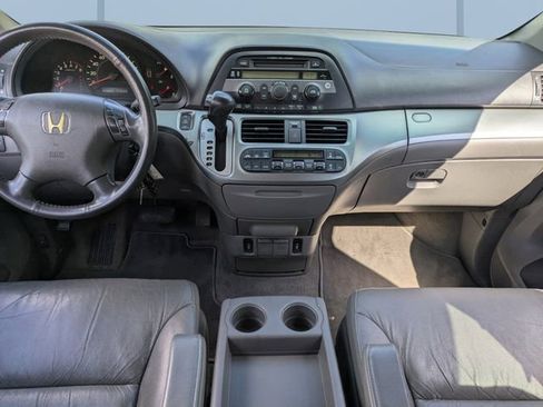 Used 2010 Honda Odyssey EX-L image 18