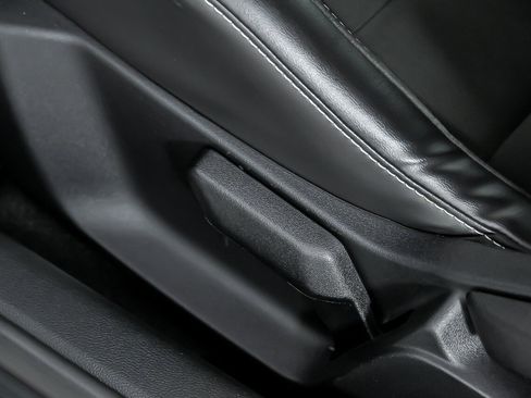 Used 2020 Ford Mustang Shelby GT500 w/ Carbon Fiber Track Pack RWD image 24