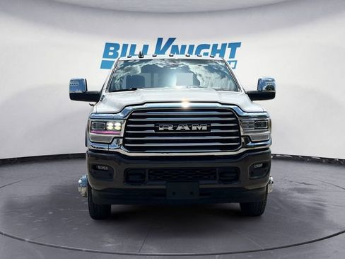 Used 2024 RAM 3500 Limited w/ Towing Technology Group image 8