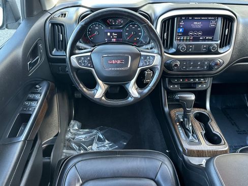 Used 2020 GMC Canyon Denali image 13