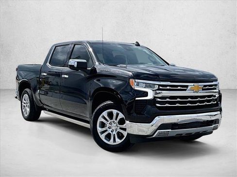 Used 2023 Chevrolet Silverado 1500 LTZ w/ Technology Package RWD image 12