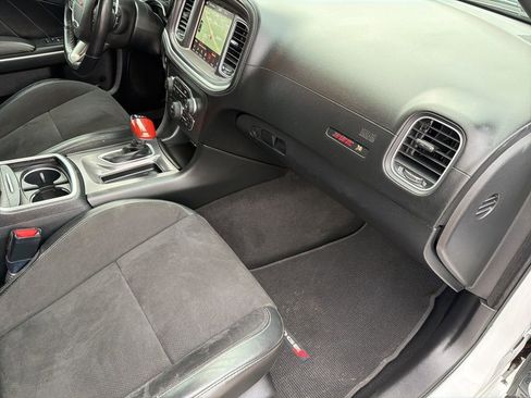 Used 2021 Dodge Charger Scat Pack w/ Dynamics Package image 27
