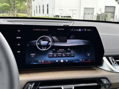 New 2026 BMW X1 xDrive28i w/ Technology Package AWD/4WD image 32