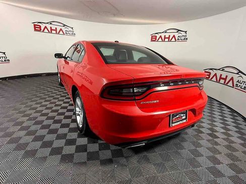 Used 2021 Dodge Charger SXT w/ Leather Interior Group RWD image 10
