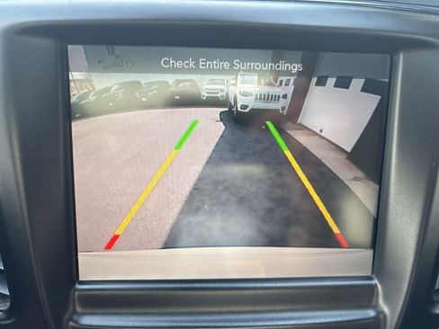 Used 2016 Chrysler 200 S w/ Navigation & Sound Group I image 31