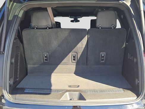 Used 2021 GMC Yukon Denali image 11