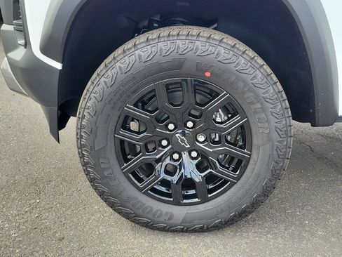 New 2026 Chevrolet Colorado Trail Boss AWD/4WD image 23