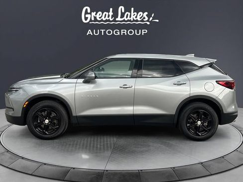 Used 2023 Chevrolet Blazer LT w/ Driver Confidence Package FWD image 2