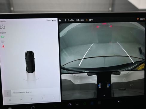 Used 2018 Tesla Model 3 Mid Range image 9