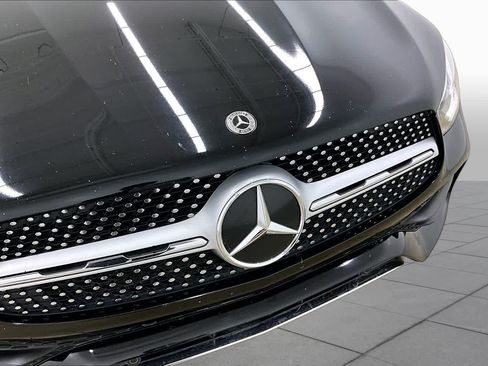 Certified 2021 Mercedes-Benz GLC 300 4MATIC image 29