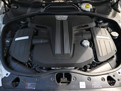 Used 2016 Bentley Flying Spur V8 AWD/4WD image 13