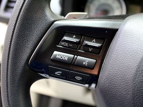 Used 2012 Subaru Impreza 2.0i Premium w/ All-Weather Pkg image 10