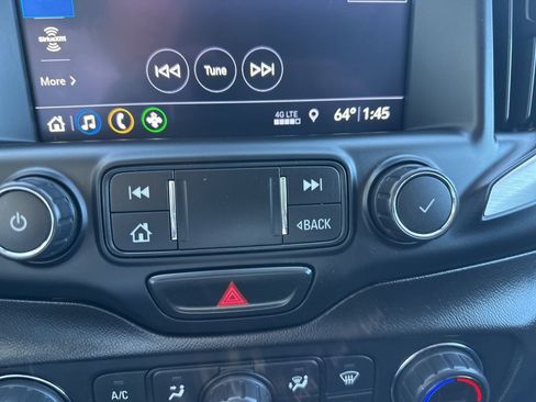 Used 2020 GMC Terrain SLT image 17