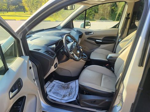 Used 2016 Ford Transit Connect Titanium image 11