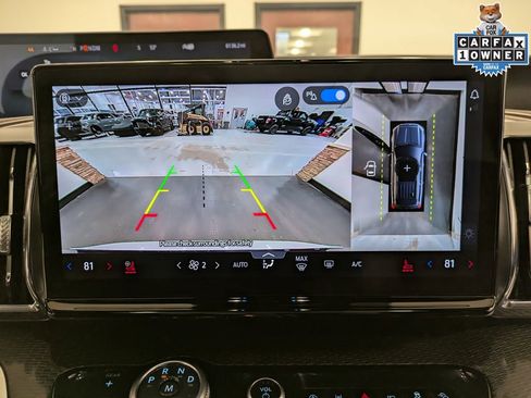 Used 2025 Ford Expedition Max Platinum w/ Stealth Appearance Package image 14