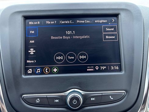 Used 2024 Chevrolet Equinox LT FWD image 26