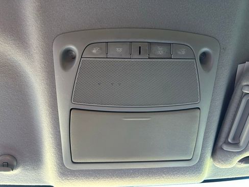 Used 2015 Nissan Sentra S image 25