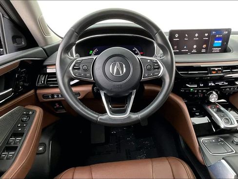 Certified 2024 Acura MDX FWD w/ Technology Package image 6