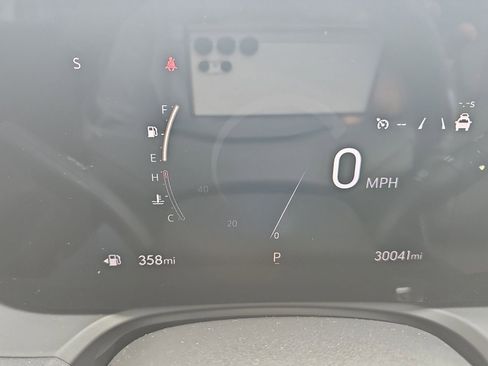 Used 2025 Buick Encore GX Preferred image 10