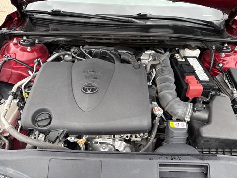 Used 2022 Toyota Avalon XLE FWD image 46