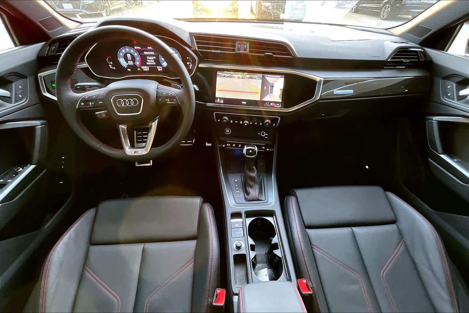 Used 2025 Audi Q3 2.0T Premium Plus AWD/4WD image 15