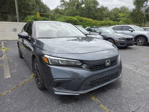 Used 2023 Honda Civic LX image 4