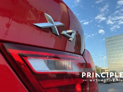 Used 2016 BMW X4 xDrive28i AWD/4WD image 13