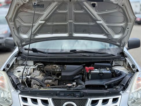 Used 2013 Nissan Rogue S AWD/4WD image 28