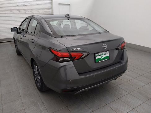 Used 2025 Nissan Versa SV FWD image 5