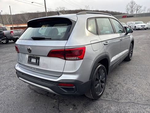 Used 2022 Volkswagen Taos S w/ IQ Drive S Package image 7